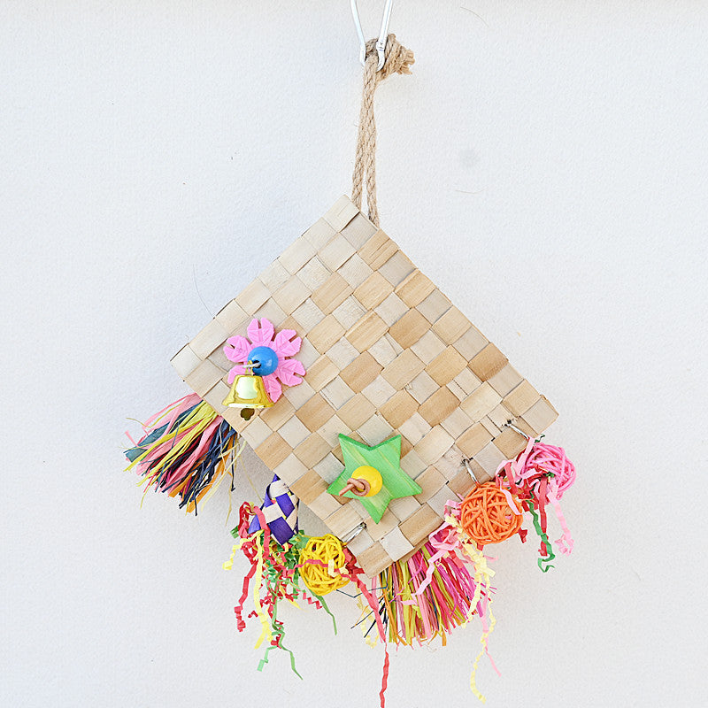 Palm Leaf Foraging Bag for Parrots
