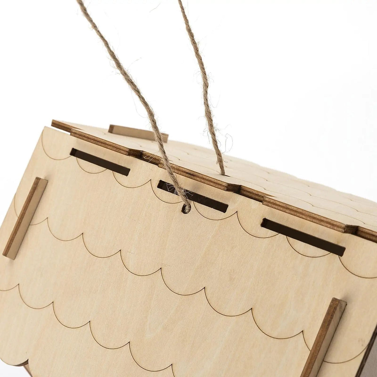 DIY Wooden Bird House & Nesting Box
